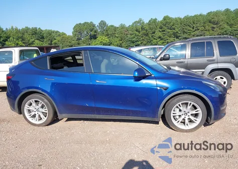 2020 Tesla Model Y Long Range Dual Motor All-Wheel Drive z USA, uszkodzony, nr VIN 5YJYGDEE5LF046424